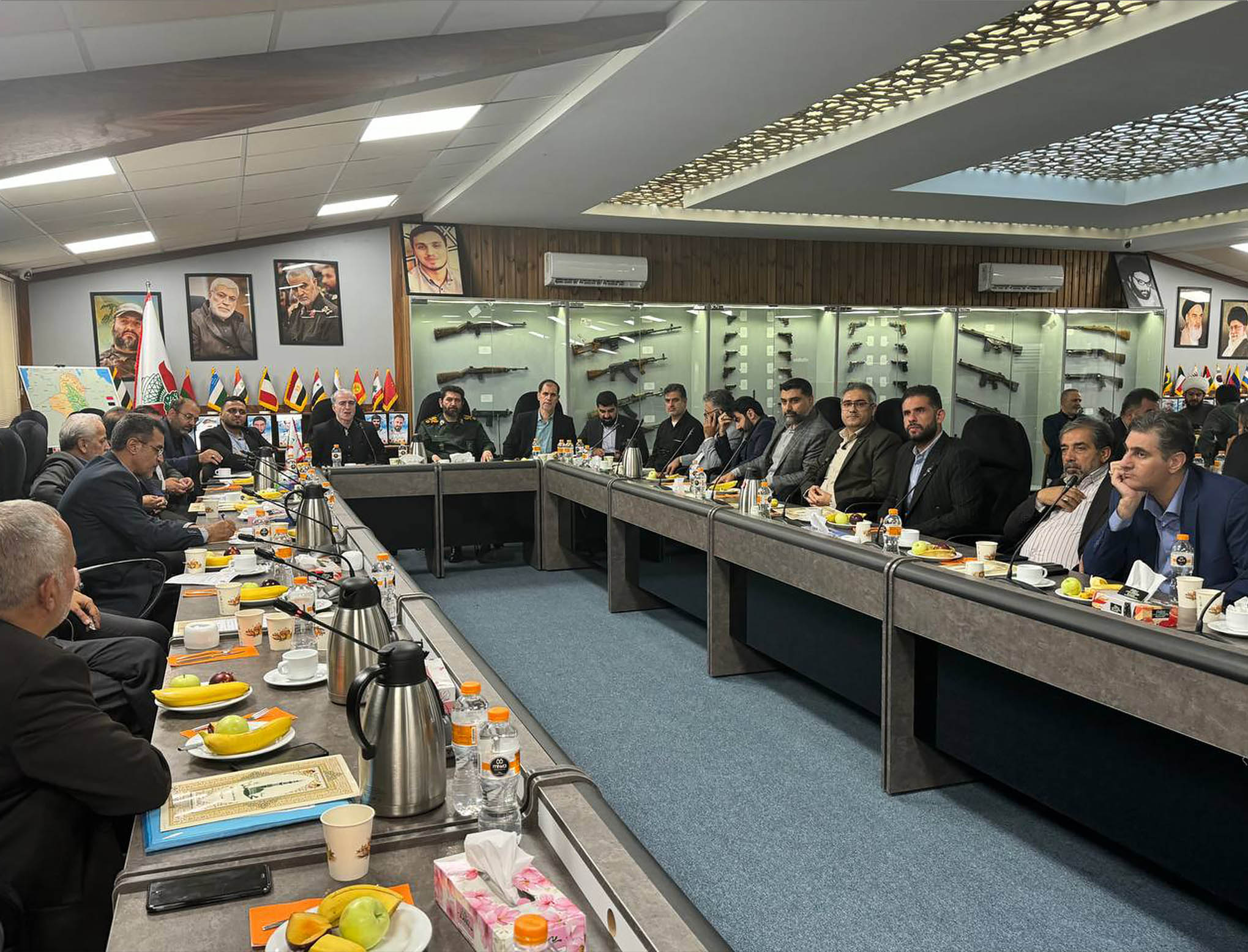 فرمانده سپاه پاسداران شاهرخ شریفی- دیدار اتحادیه سوپرمارکت