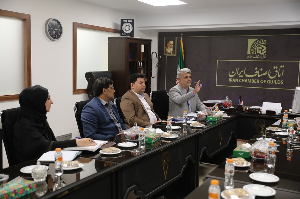 شاهرخ شریفی رئیس اتحادیه سوپرمارکت فروش لبنیات اتاق اصناف تهران